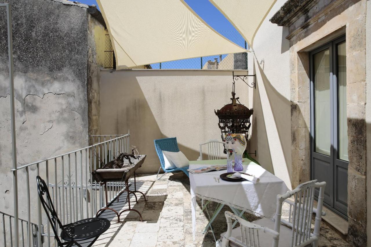 Dimora Di Catullo - Ospitalita Di Charme Villa ปาลัซโซ อาเกรอิเด ภายนอก รูปภาพ