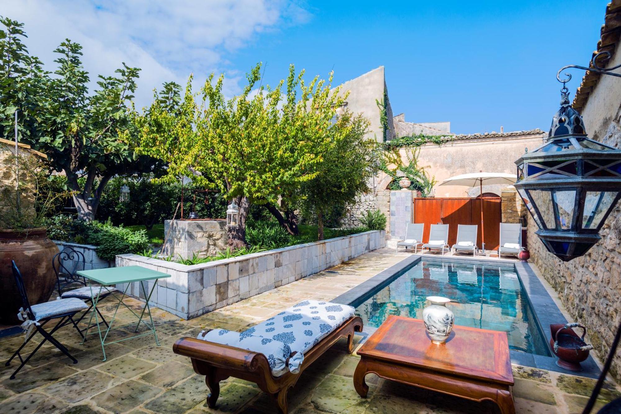 Dimora Di Catullo - Ospitalita Di Charme Villa ปาลัซโซ อาเกรอิเด ภายนอก รูปภาพ