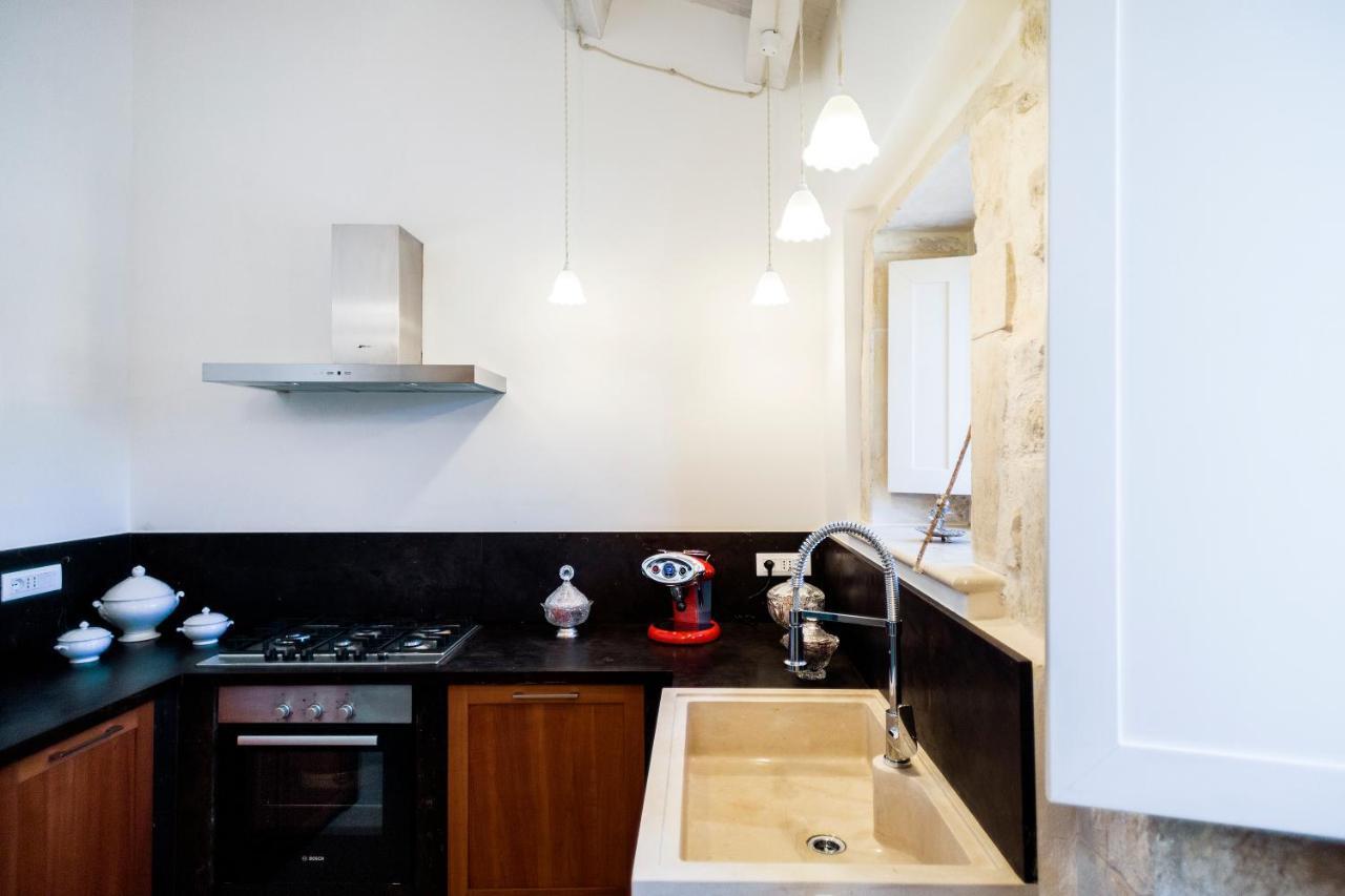 Dimora Di Catullo - Ospitalita Di Charme Villa ปาลัซโซ อาเกรอิเด ภายนอก รูปภาพ