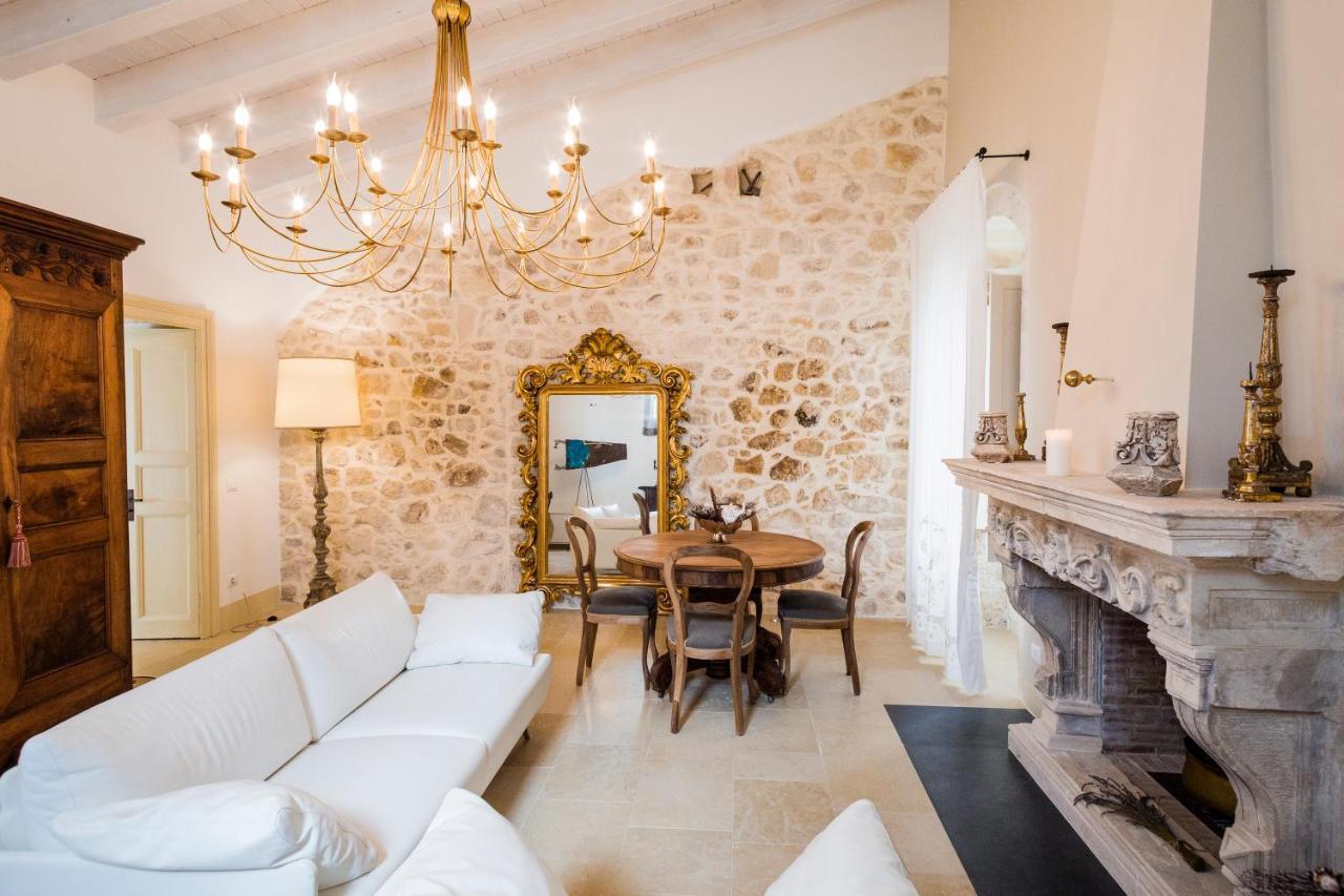 Dimora Di Catullo - Ospitalita Di Charme Villa ปาลัซโซ อาเกรอิเด ภายนอก รูปภาพ