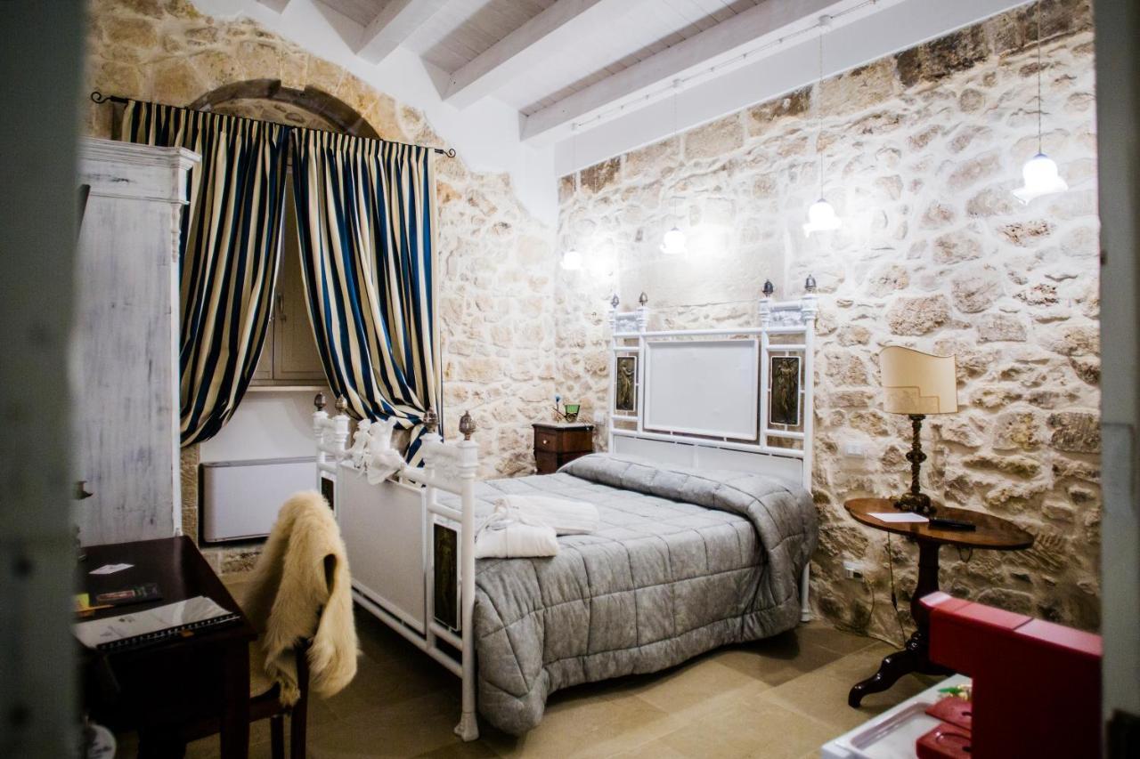 Dimora Di Catullo - Ospitalita Di Charme Villa ปาลัซโซ อาเกรอิเด ภายนอก รูปภาพ