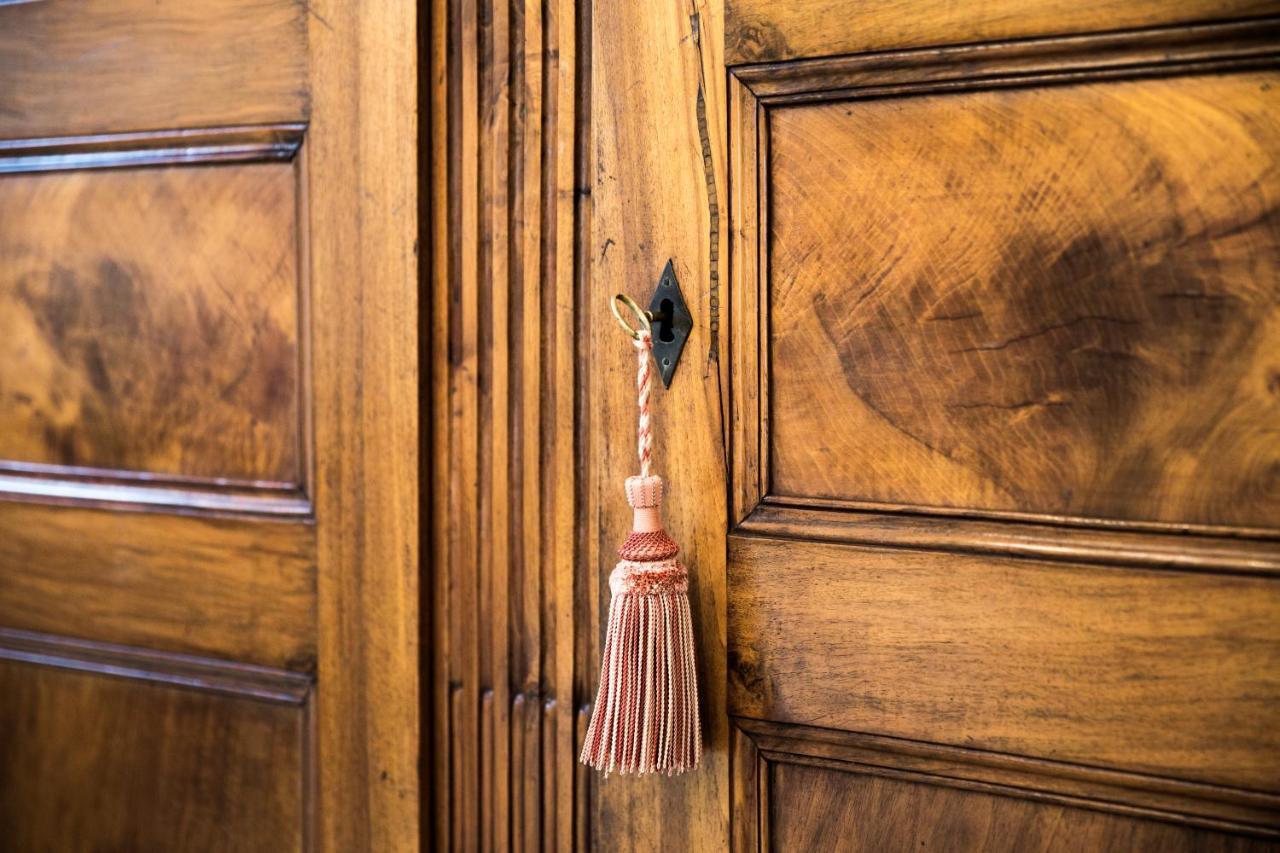 Dimora Di Catullo - Ospitalita Di Charme Villa ปาลัซโซ อาเกรอิเด ภายนอก รูปภาพ