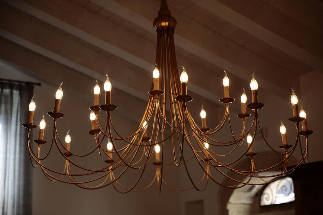 Dimora Di Catullo - Ospitalita Di Charme Villa ปาลัซโซ อาเกรอิเด ภายนอก รูปภาพ